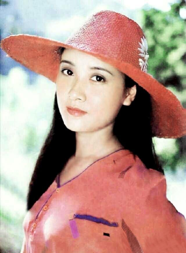 整容|整容老去和自然老去有何区别？4对同龄貌美女星今昔对比差距大