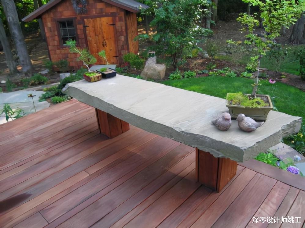 取之自然,造之自然,中式院子里用石头布景,压根不觉得过分突兀