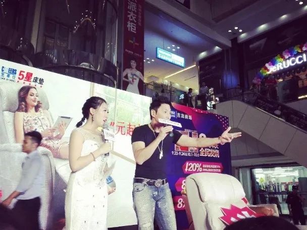 何家劲|61岁何家劲退圈后创业身家过亿，背后缘于与初恋无疾而终的爱情