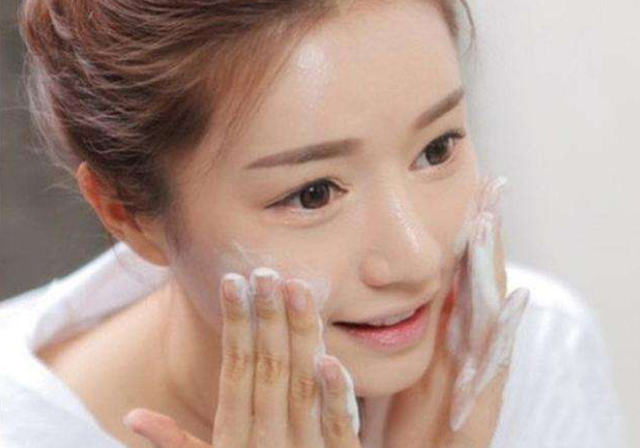 睡眠 女性想要延缓衰老，要远离这几种行为，第一个容易忽略！