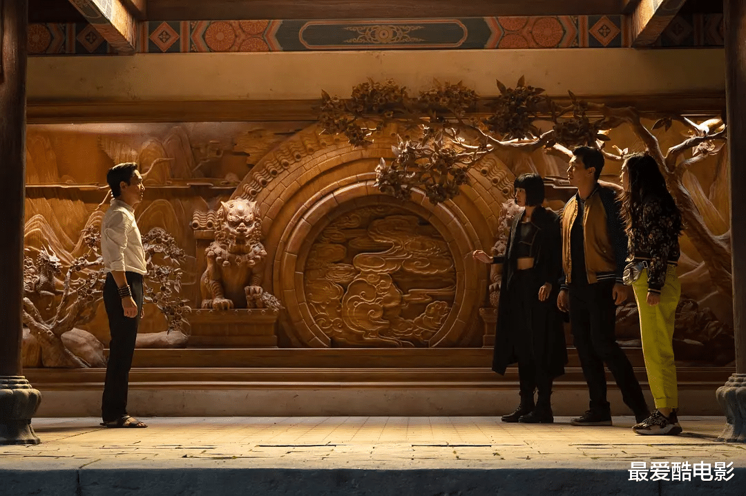 漫威|顶着各种骂声赚钱，这部漫威电影无缘内地，在韩国也不怎么吃香