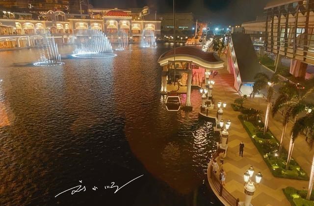 湖南 澳门唯一自带缆车的豪华酒店，游客都能免费乘坐，已成网红打卡地