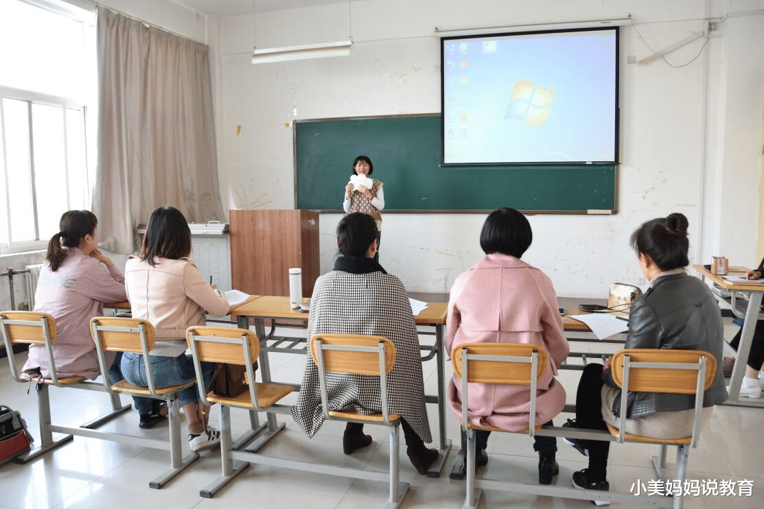 小美妈妈说教育|深圳一中学招聘教师，7人面试4人是博士，师范生看后心情复杂