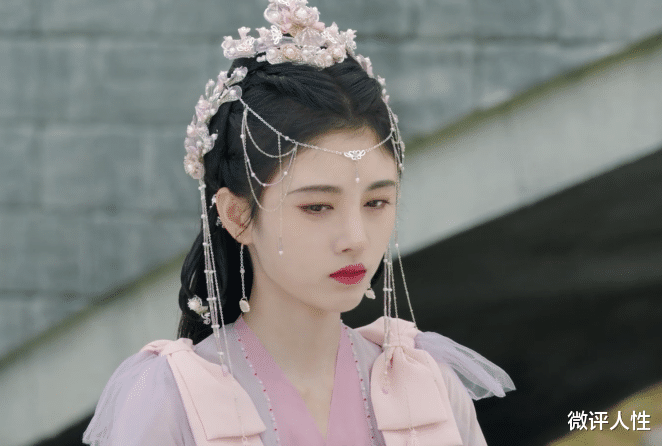 赵丽颖|珠子链子别乱戴，有人戴上仙气逼人，有人戴上淘宝风熏人！