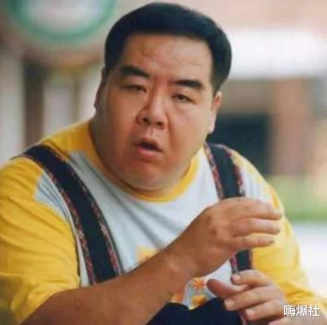 洪金宝|娱乐圈有名的“4个胖子”，洪金宝不是最厉害的，最后一位无人敢惹！