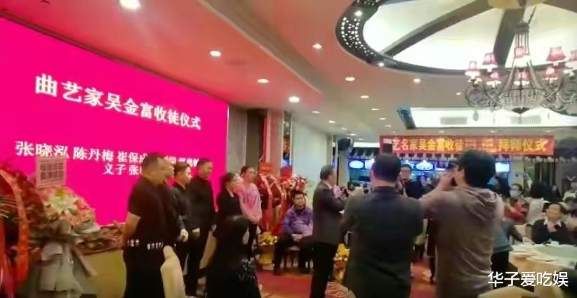 相声|戴志诚成为“保”师，侯耀华要收何云伟为徒，相声界还讲规矩吗？