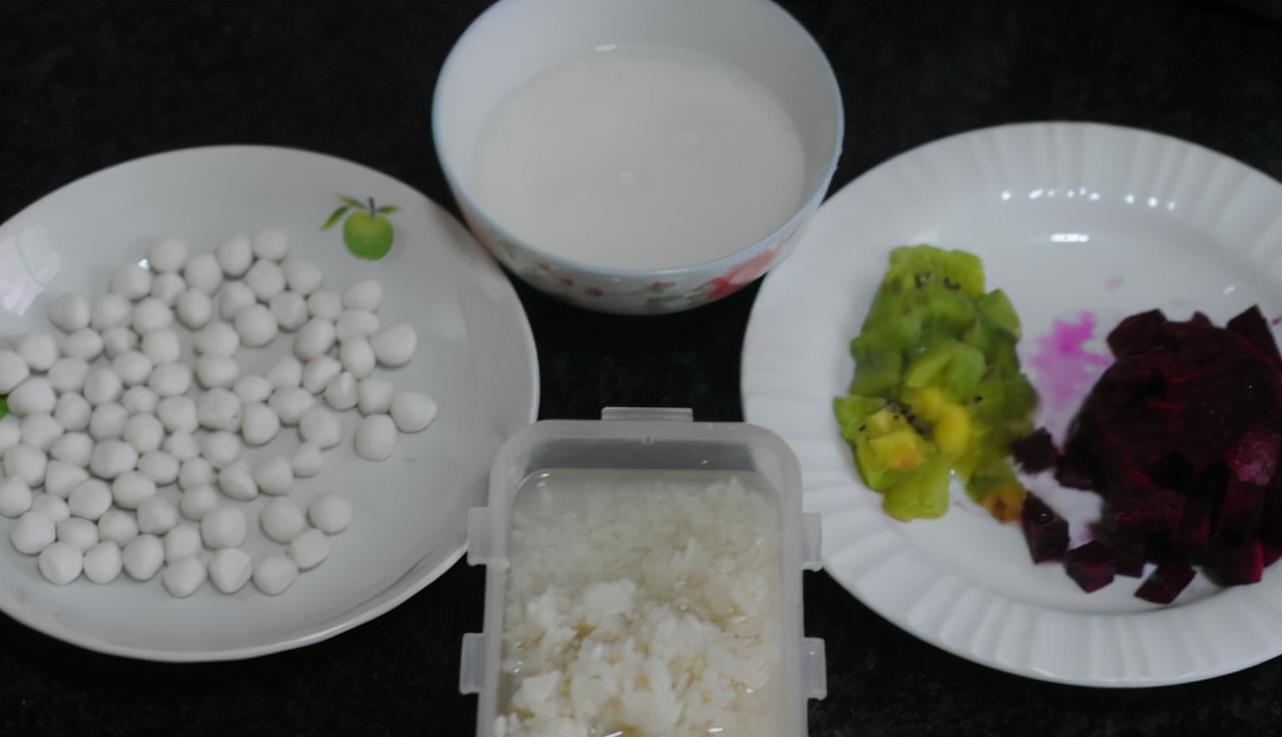 老一辈留下来的好东西，天气凉了赶紧吃，养胃活血，滋补女人！