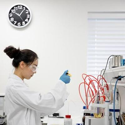 药妆 输在“广告”上的国货药妆护肤品，安全又好用，保湿嫩肤不在话下。