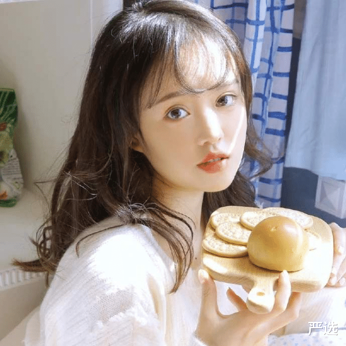 王鸥|王鸥白到“自带滤镜”，晒出美白方法很简单，21天就能看到效果