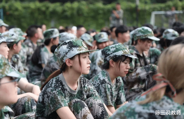 教育部|教育部发布通知，8月1日起，高中新增一门科目，学生家长满脸愁容