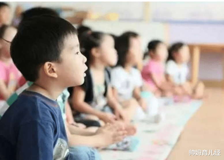 帅妈育儿经|“老师,你讲的我学过了”,老师听后沉默了,都是超前教育惹的祸