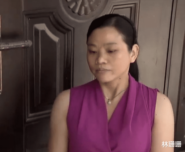 湘潭女子离婚后和前夫现任同居一室,前夫:我夹在中间左右为难!