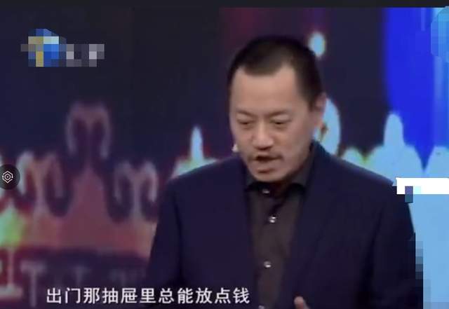 王一博|52岁雪村低调现身饭店，双手搂腰美女毫不避嫌，面色憔悴状态不佳