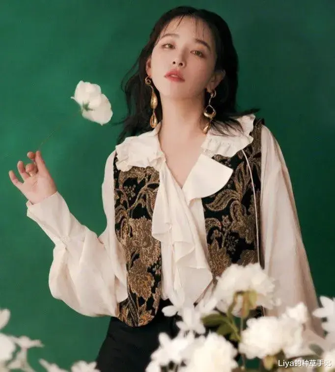 阚清子|纪凌尘官宣新恋情，五个字恶心阚清子