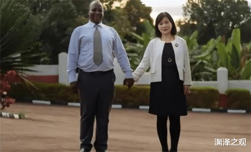 王丽红|清华才女王丽红：25年前远嫁非洲，多年后同学去看她：已认不出