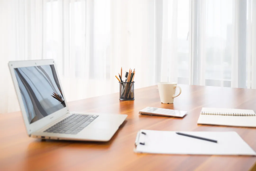 北京市|在办公室看到不认识的书法，不要乱读，小心被领导和同事笑话