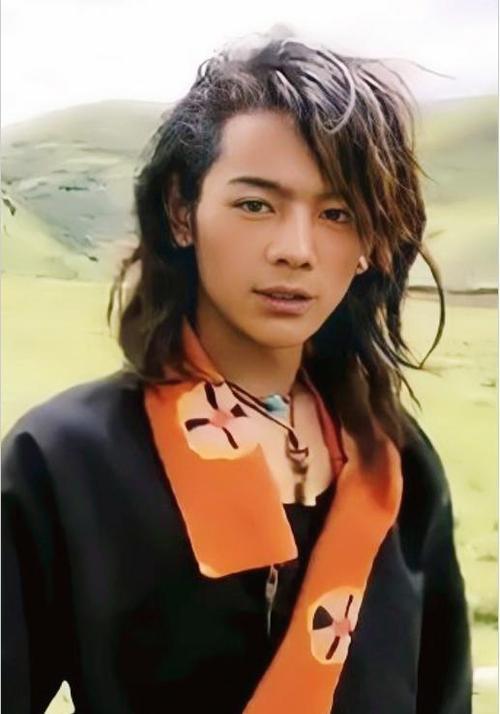 Ala的陪伴|丁真的颜值真不是盖的，纯天然的帅气，笑起来好治愈