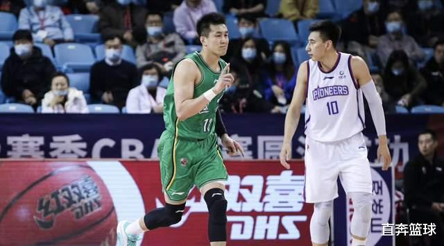 迪涅|遼籃攤牌最強(qiáng)陣容！莫蘭德解放2大國手外線，楊鳴的驚喜在后邊