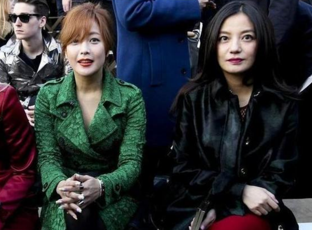 衰老|当43岁金喜善遇上44岁赵薇，大众：玻尿酸和天然的，很容易看出来