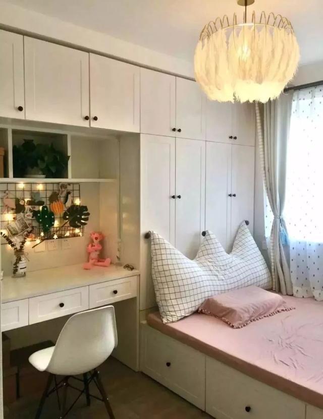 别看房小,这样装,一间房能顶两房用!