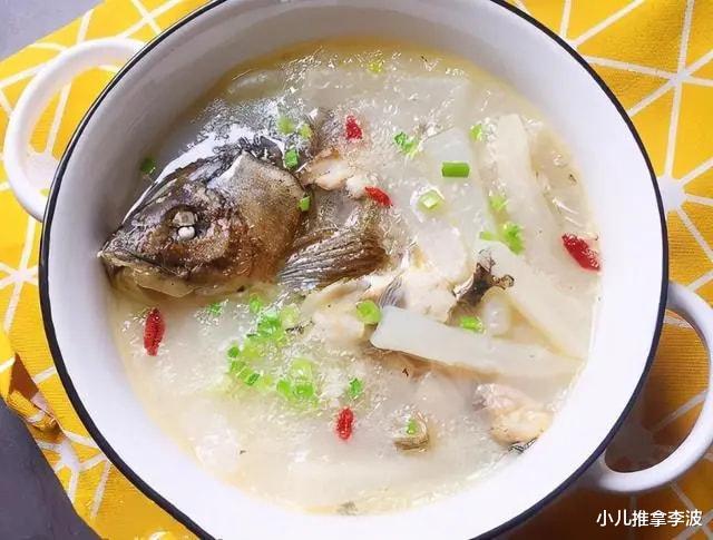 小儿推拿李波|中医儿科李波：“冬吃萝卜夏吃姜”，但吃萝卜也是有讲究的！