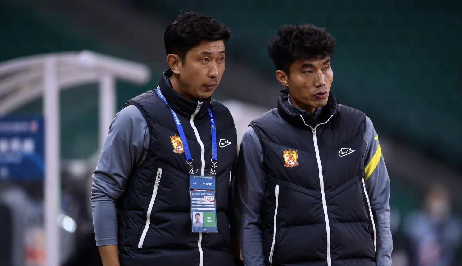 鄭智|廣州恒大兩隊長太搶眼，鄭智鎖定國足，張琳芃若退出太可惜！