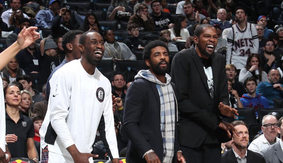 詹姆斯·哈登|38+7+11！帶隊完成24分逆轉(zhuǎn)！引球隊老板驚呼！今夜哈登怎么吹？