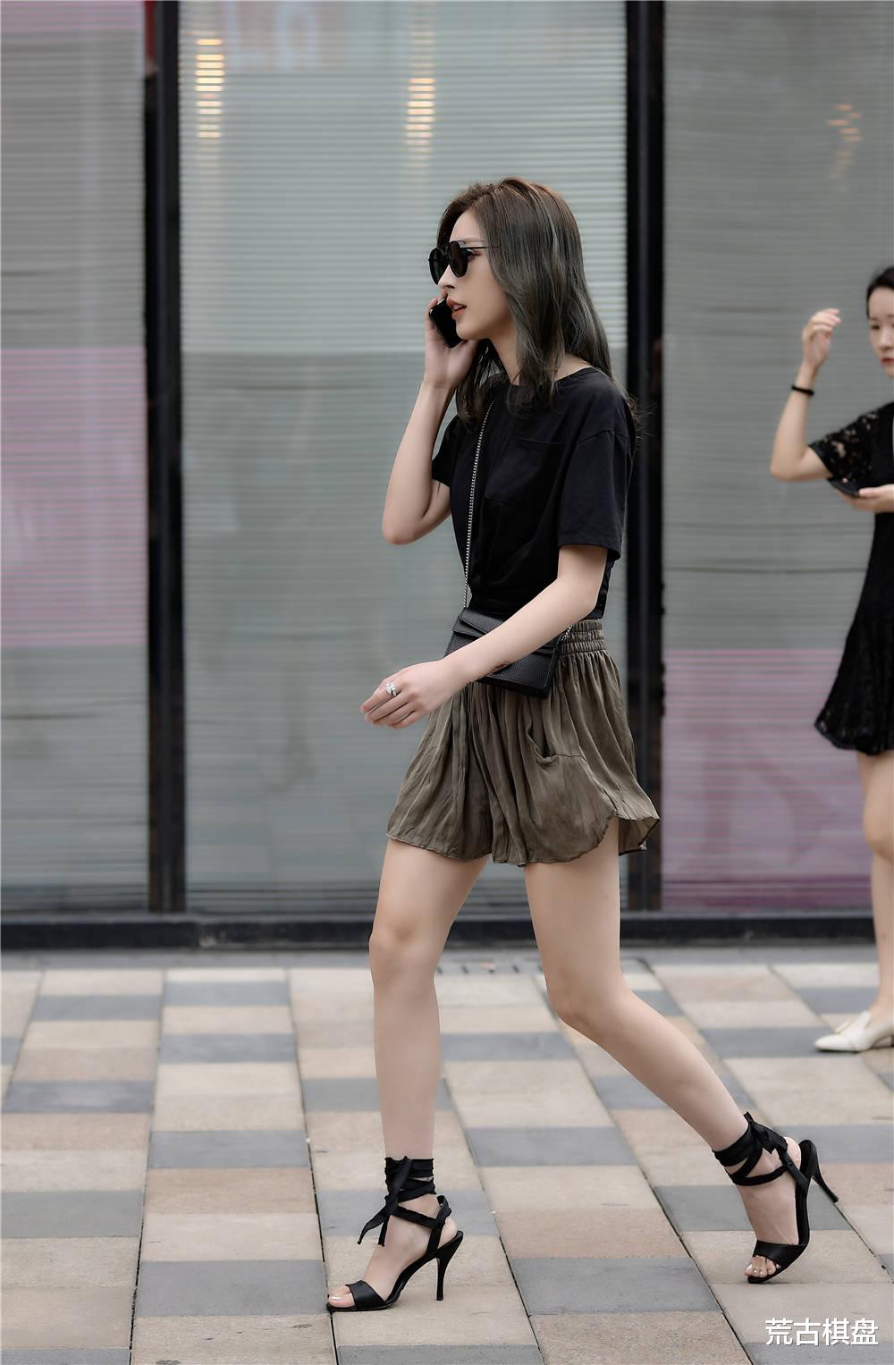 荒古棋盘|从少女到女人的改变,真的就是一双高跟鞋,有了两种不同变化