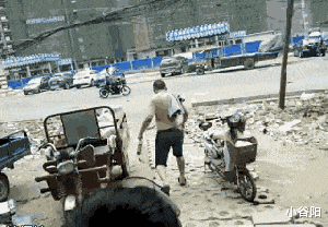 小谷阳|“合租的女室友被男朋友甩了还怀孕了，我该咋办？”神评不愧是神评哈哈哈