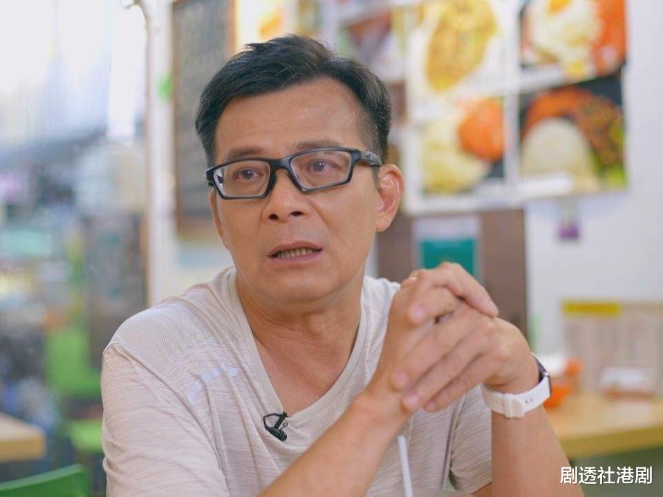 关宝慧|有机会发展？黄日华与女艺人见面频繁，对方曾坦言迷恋四眼失婚男