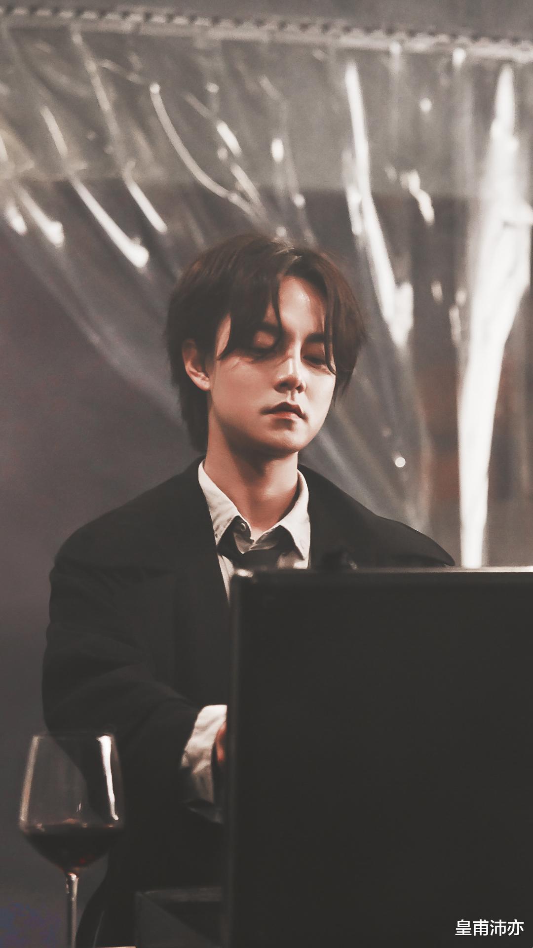 尹正|别人真的只是胖着玩玩，不信你看尹正都变成了陆离！