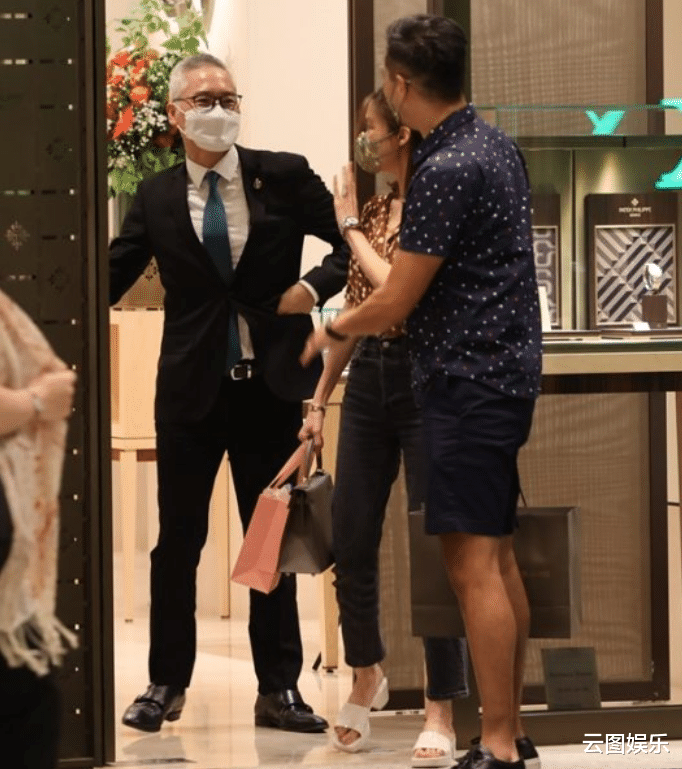 岑丽香|华姐冠军岑丽香近况，婚前每天用50元很节俭，婚后住豪宅爱买名牌