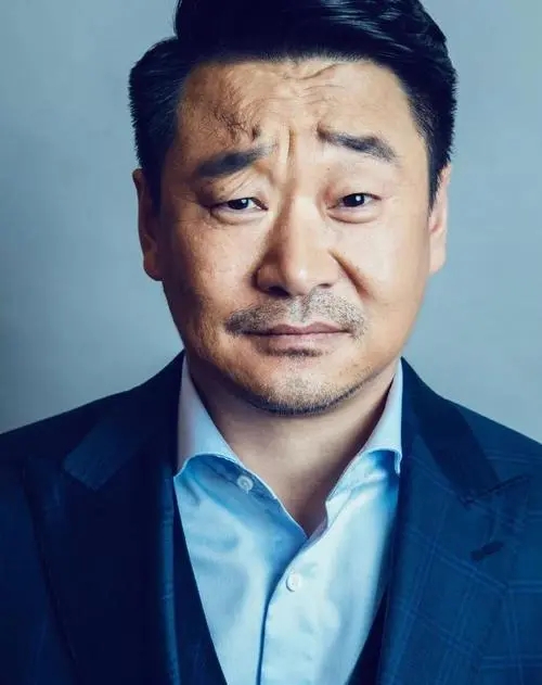 陈龙|《突围》最佳配角：买不起房子的影帝，感谢90后妻子不离不弃