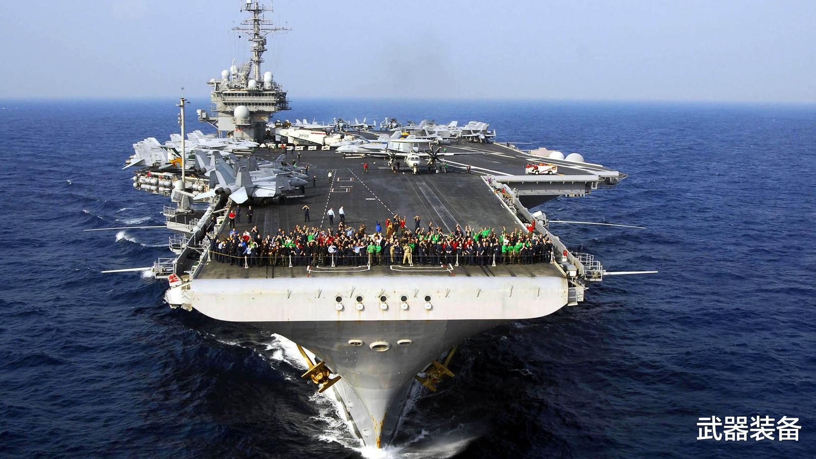 强军|它以26万马力驱动10万吨钢铁身躯以30节速度航行