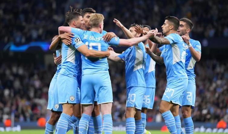 李玲玲说|欧冠上演对轰大战，75分钟，曼城与对手已经打进8球