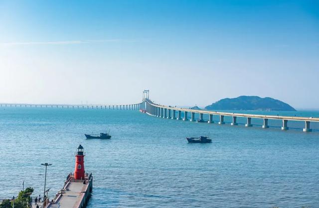 谢霆锋|又被谢霆锋带出圈了！中国北回归线上的宝藏小城，装两个胃不够吃