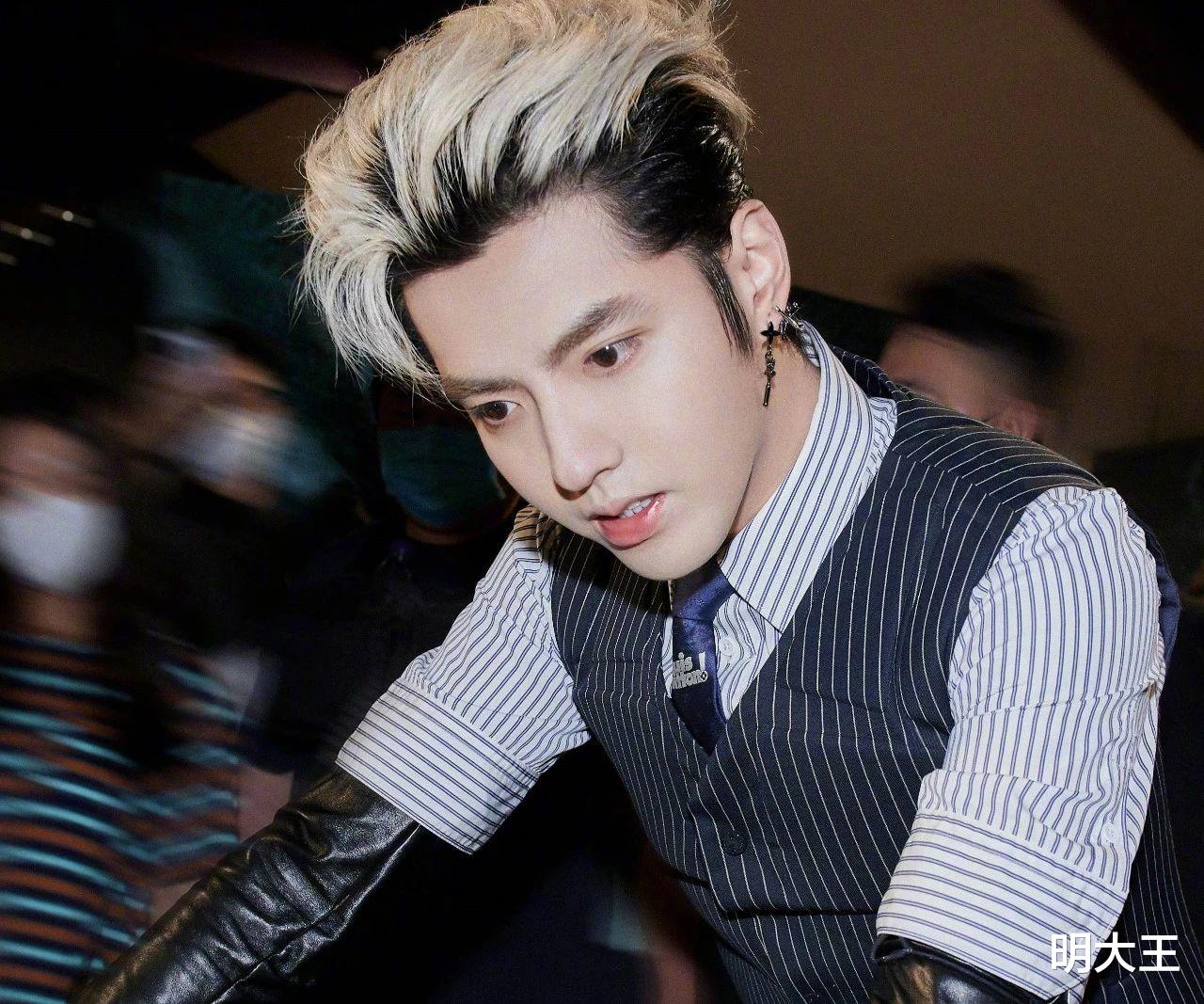 鞠婧祎|郑爽发长文博同情，想复出，选错了时间点