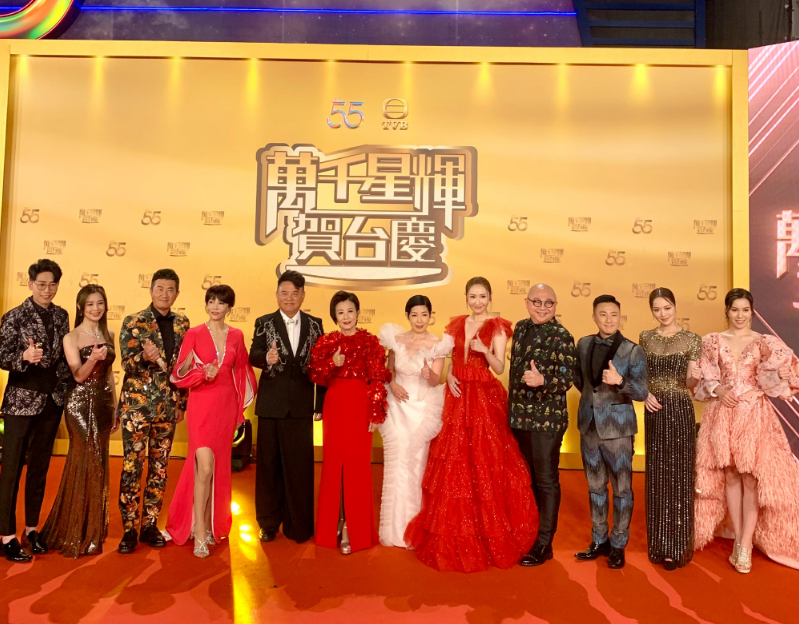 陈瑶|TVB台庆搞事情，王浩信蔡思贝甜蜜挽手，网友：好一出回家的诱惑