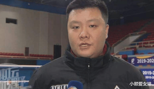 女排|女排16岁小将太牛了！接应小天才完胜龚翔宇，两少帅成幕后功臣！