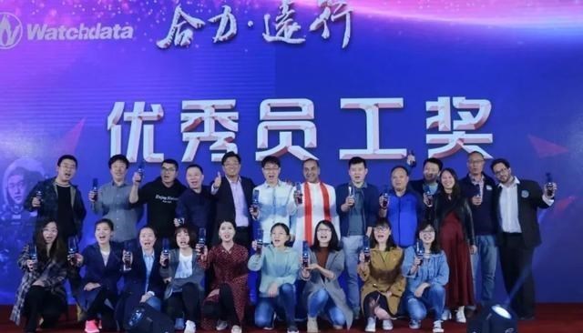 属马|有的公司为何一边辞退优秀员工，一边又在招新人？知道的都是老板