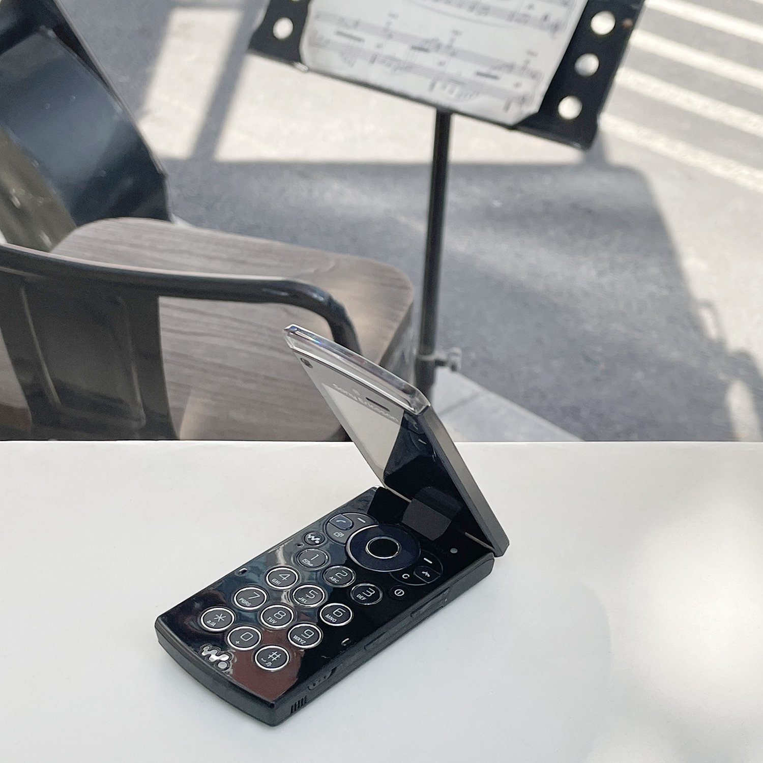 索愛|今天手機越來越公式化，曾經手機多么有追求——回顧索尼愛立信W980