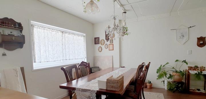 小夫妻独占一层楼,自装坚决舍弃“假高级”的吊顶,幸福感倍增!