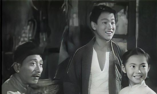 萧芳芳|萧芳芳：谢贤的挚爱，却被秦祥林抛弃，如今74岁活成传奇