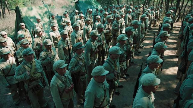 电影|《抗美援朝》耗资3000万，为何被禁21年不上映？全因这起事件！