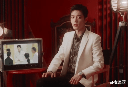 迪丽热巴|腾讯代言人拍摄花絮生图，肖战杨洋颜值能打，迪丽热巴的腿成焦点