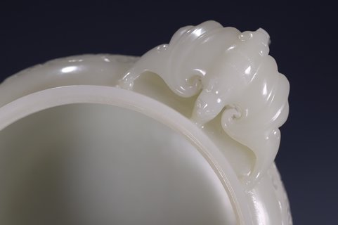 |回流 和田玉双蝠耳香熏炉、和田白玉料精雕