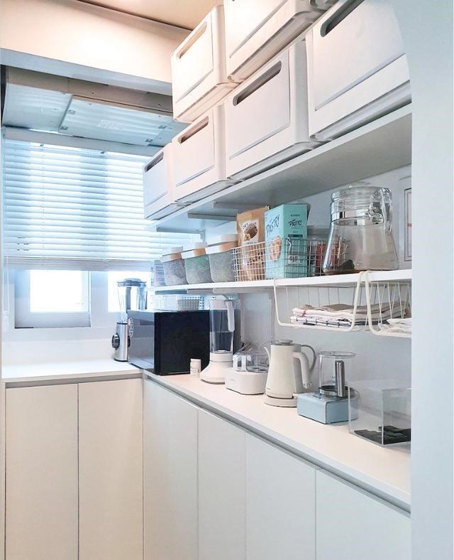 126㎡不要电视墙，客餐厅只有一张桌子，不仅没“翻车”还很温馨