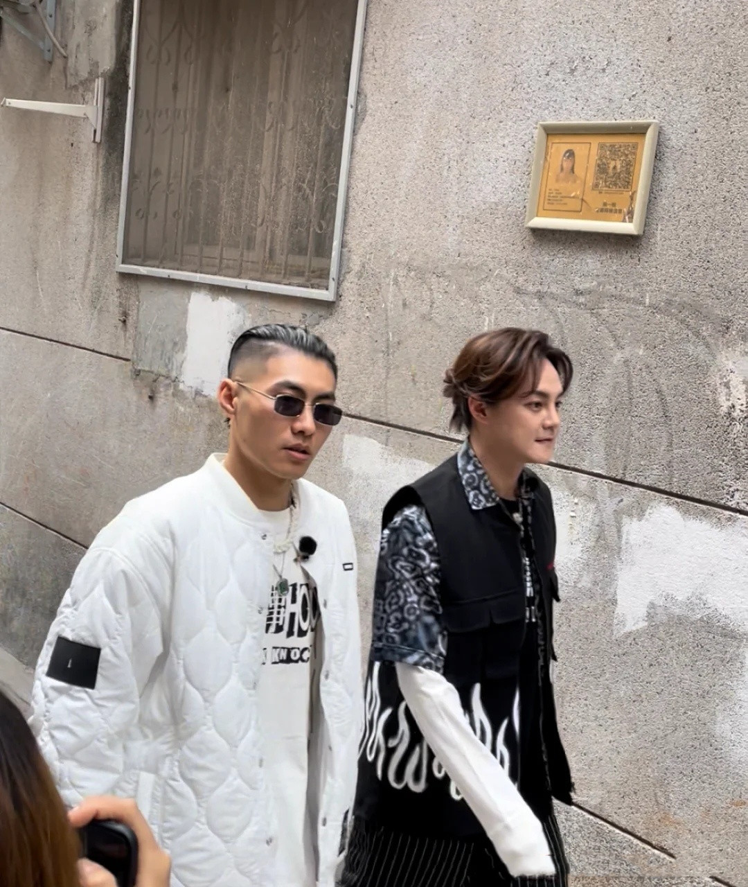 陈小纭|应采儿和袁咏仪录节目,被陈小春和张智霖的恶作剧吓得一激灵