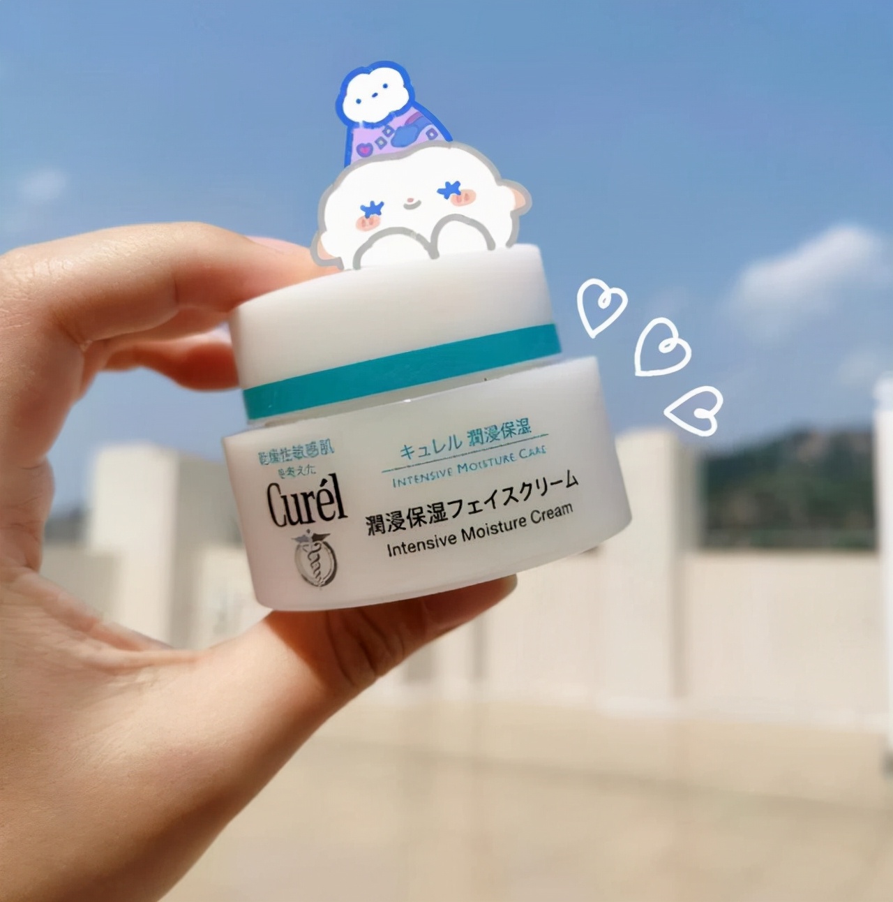 面霜 品牌面霜排行榜：深层保湿缓解敏感和水油平衡，让皮肤变得很水嫩