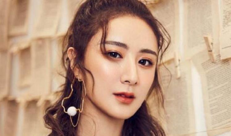 薇娅|薇娅翻车早有预兆？官媒下场点名批评！李雪琴早已看穿一切